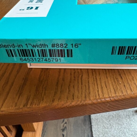 2 sets of Halo Clip ins almost never worn. - Picture 4 of 9